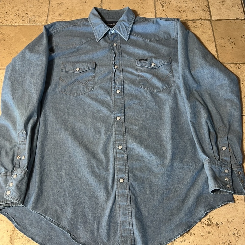 Wrangler Men's Western Shirt Long Sleeve, 2-Pocket, 100% Cotton, Snap-Up
